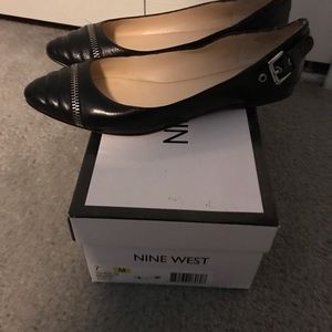 Nine West size 7 flats